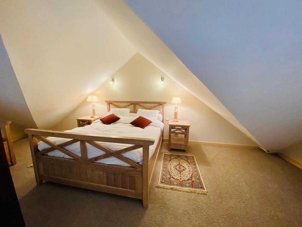 L'Antilope Hotel Nancay Екстериор снимка