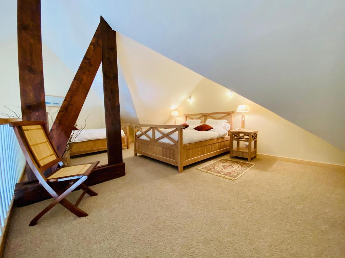 L'Antilope Hotel Nancay Екстериор снимка