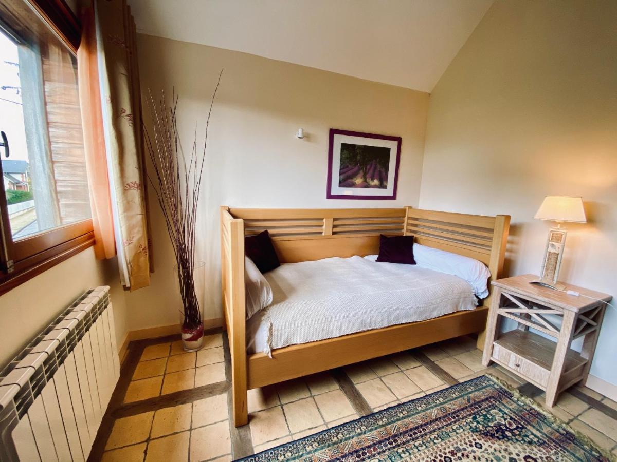 L'Antilope Hotel Nancay Екстериор снимка